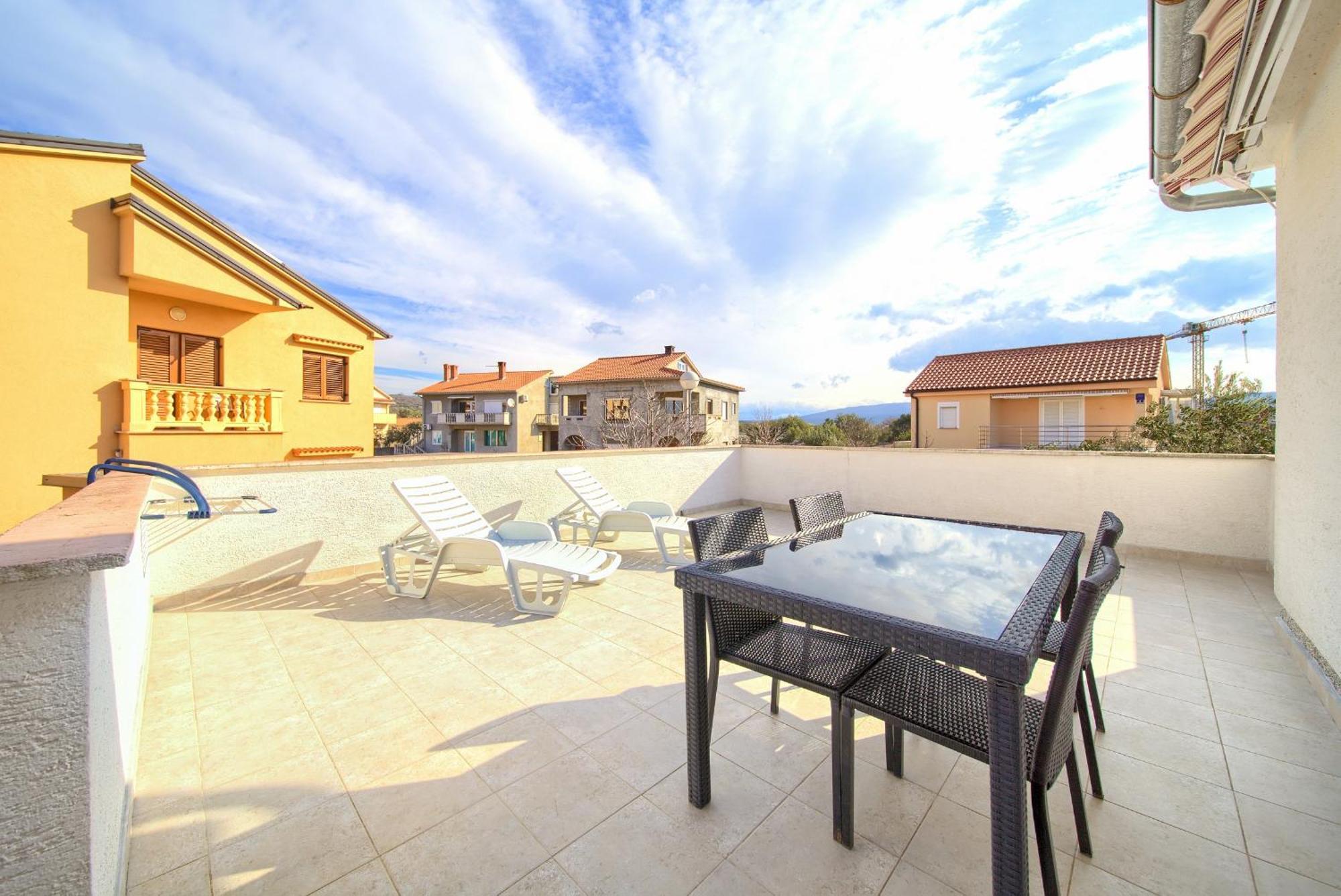 Apartments Braut Krk Krk Town Bagian luar foto